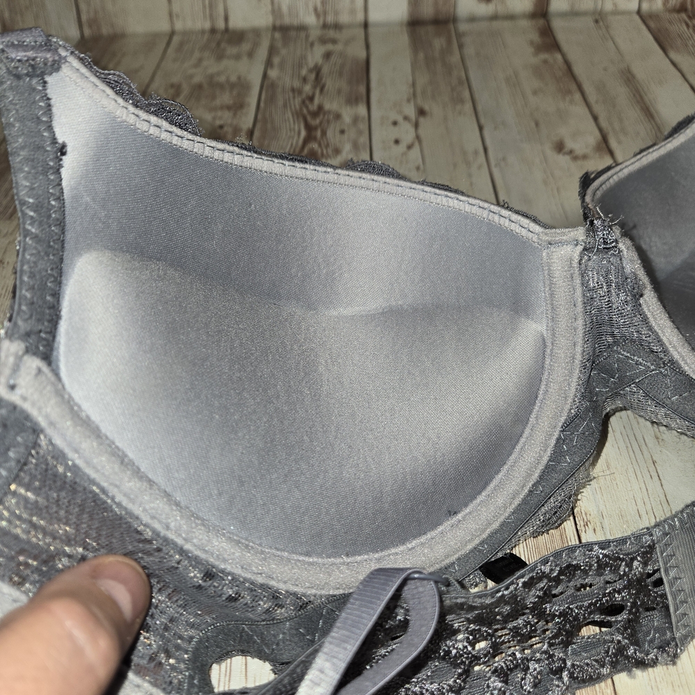 Marilyn Monroe Gray Lace Bra 34B Underwire Padded Sheer Floral - Picture 3 of 9